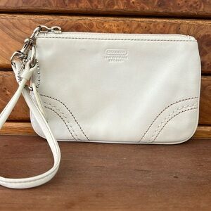 Coach White Leather Wristlet Clutch